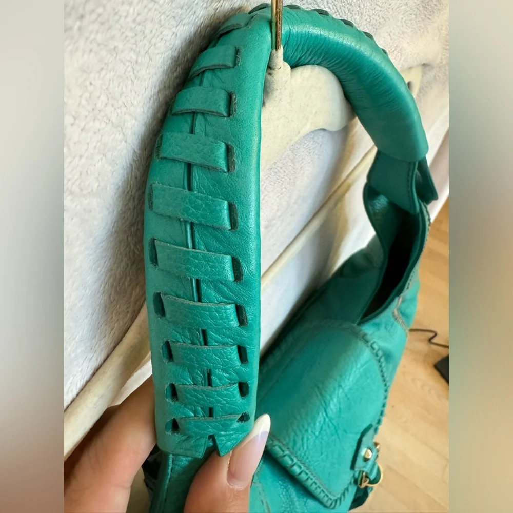 Oryany Turquoise Shoulder Bag - Picture 5 of 13
